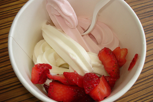 Cream, Strawberry