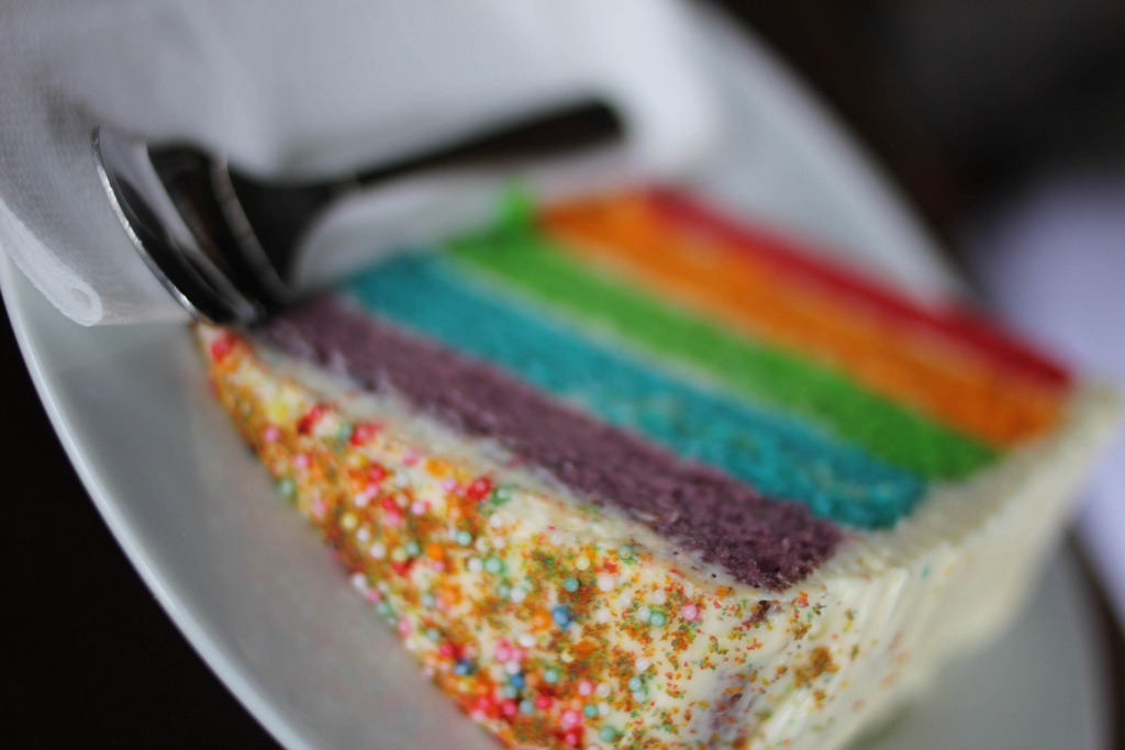 Rainbow Cake (by ebuntario)