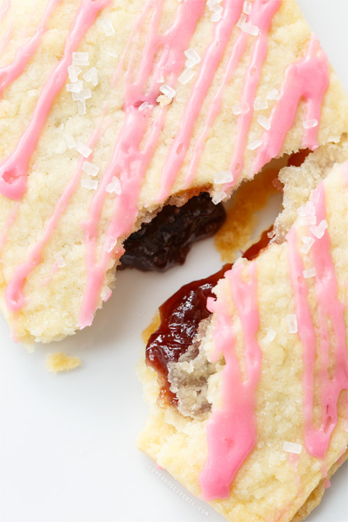 Strawberry Jam Toaster Pastries (Homemade Pop Tarts) Love and Olive Oil