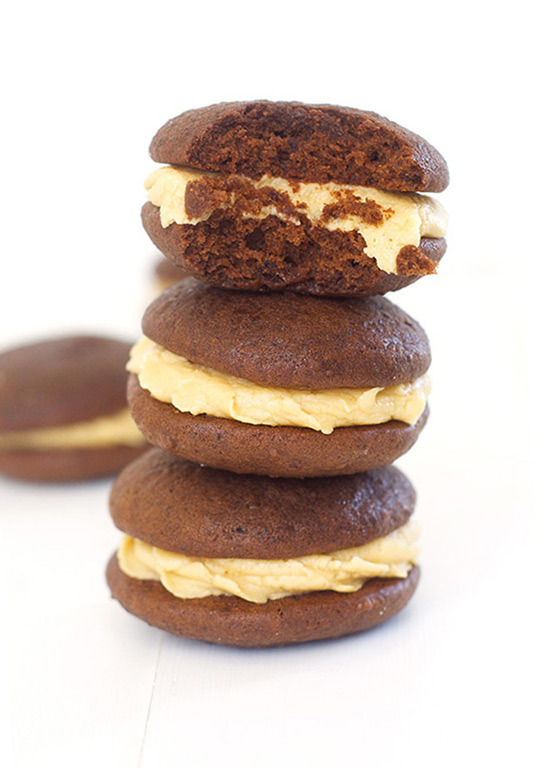 Chocolate whoopie pies with peanut butter frosting